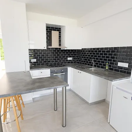 公寓 Paphos Harbour Modern Apartments Paphos