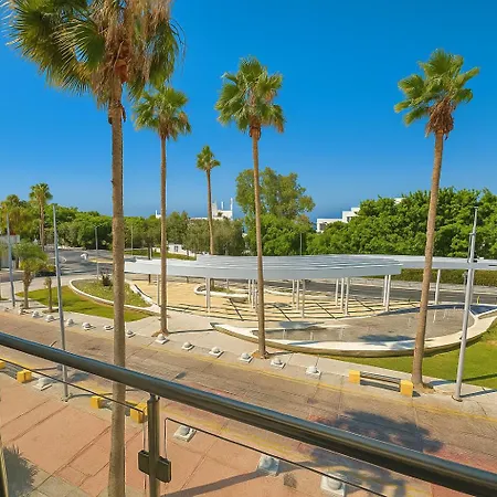 Paphos Harbour Modern Apartments 公寓