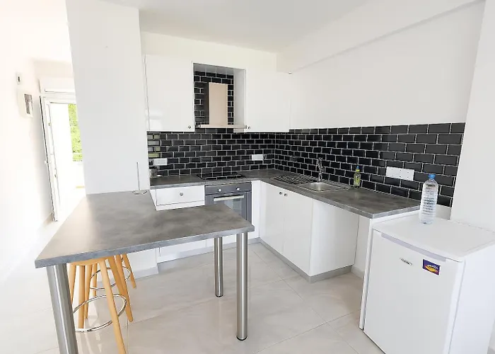 Lejlighed Harbour Apt6 Paphos